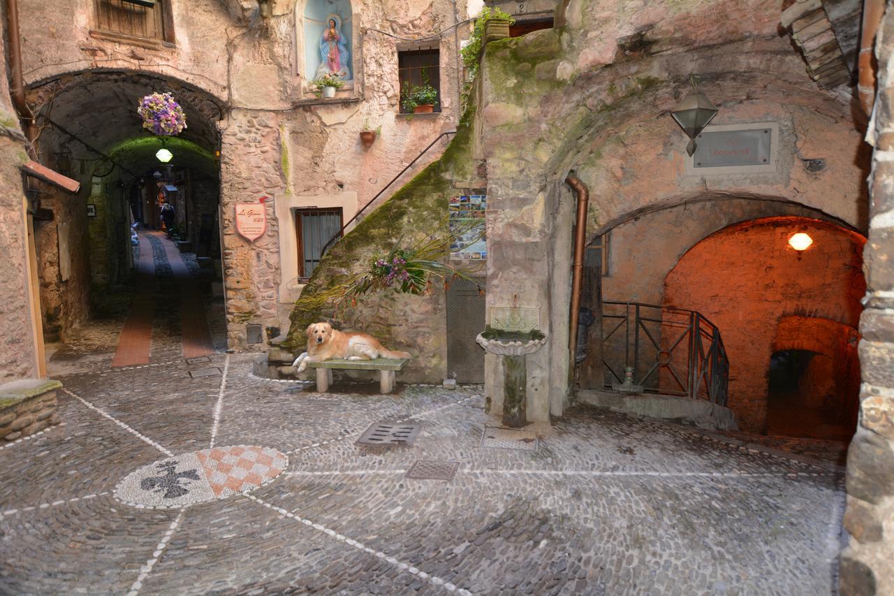 La Casetta Di Vale Dolceacqua Exterior photo